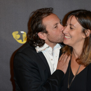 Philippe Candeloro et sa femme Olivia - Première de la comédie musicale "Cats" au théâtre Mogador à Paris, le 1er octobre 2015.