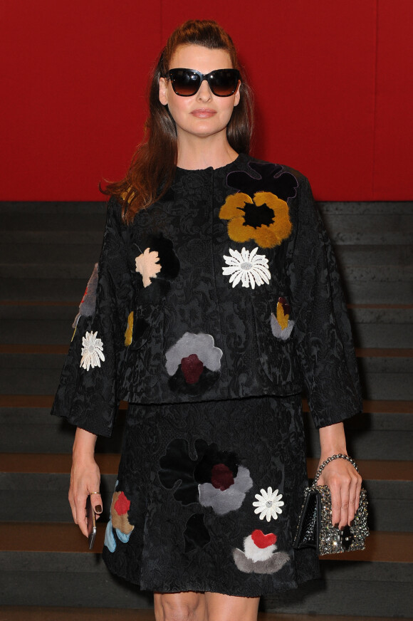 Linda Evangelista - People au défilé de mode "Dolce & Gabbana" lors de la fashion week de Milan. Le 21 septembre 2014.