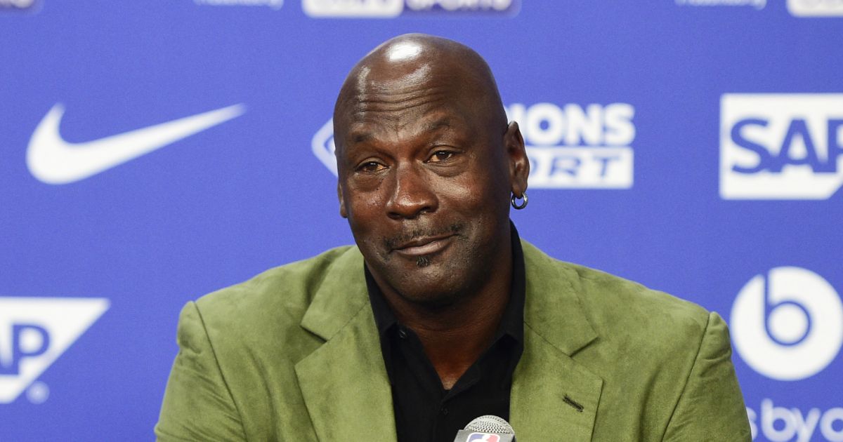 Michael Jordan : Retour sur son divorce avec Juanita Vanoy, l’un des plus chers de l’histoire ! Michael Jordan : Retour sur son divorce avec Juanita Vanoy, l’un des plus chers de l’histoire !