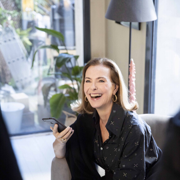 Carole Bouquet - Sketch Le barbecue - Backstage de l'enregistrement de l'émission "I love you coiffure" de M.Robin. Le 21 janvier 2020 © Cyril Moreau / Bestimage