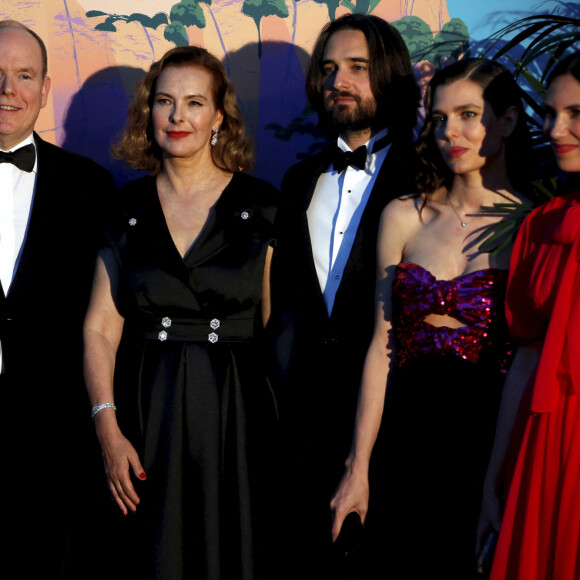 Le prince Albert II de Monaco, Carole Bouquet, Charlotte Casiraghi et son compagnon Dimitri Rassam, Tatiana Santo Domingo - 65ème édition du Bal de la Rose donné au profit de la Fondation Princesse Grace sur le thème de la Riviera, une idée de K. Lagerfeld, à la Salle des Etoiles du Sporting Monte-Carlo à Monaco, le 30 mars 2019. © Jean-François Ottonello / Nice Matin / Bestimage 