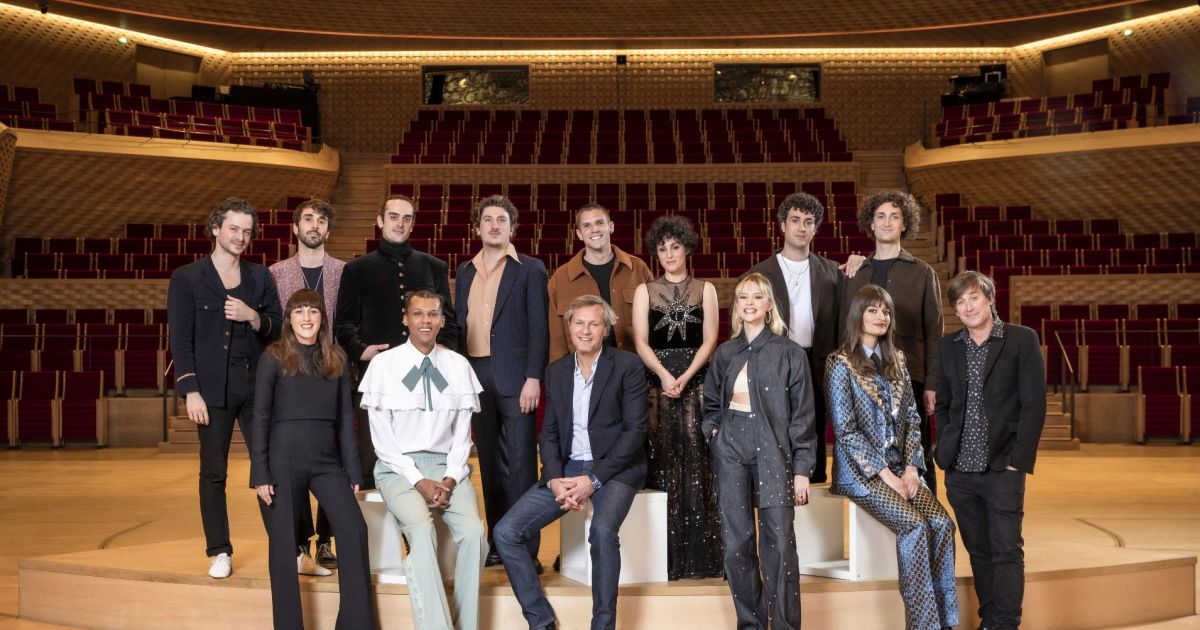 Stromae, Clara Luciani, Angèle, Barbara Pravi… Réunis pour une belle photo de famille ! Stromae, Clara Luciani, Angèle, Barbara Pravi… Réunis pour une belle photo de famille !