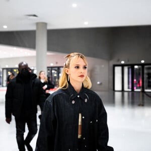 Exclusif - Angele (Angèle Van Laeken) en backstage lors la 37ème cérémonie des Victoires de la musique à la Seine musicale de Boulogne-Billancourt, le 11 février 2022. © Tiziano Da Silva / Cyril Moreau / Bestimage 