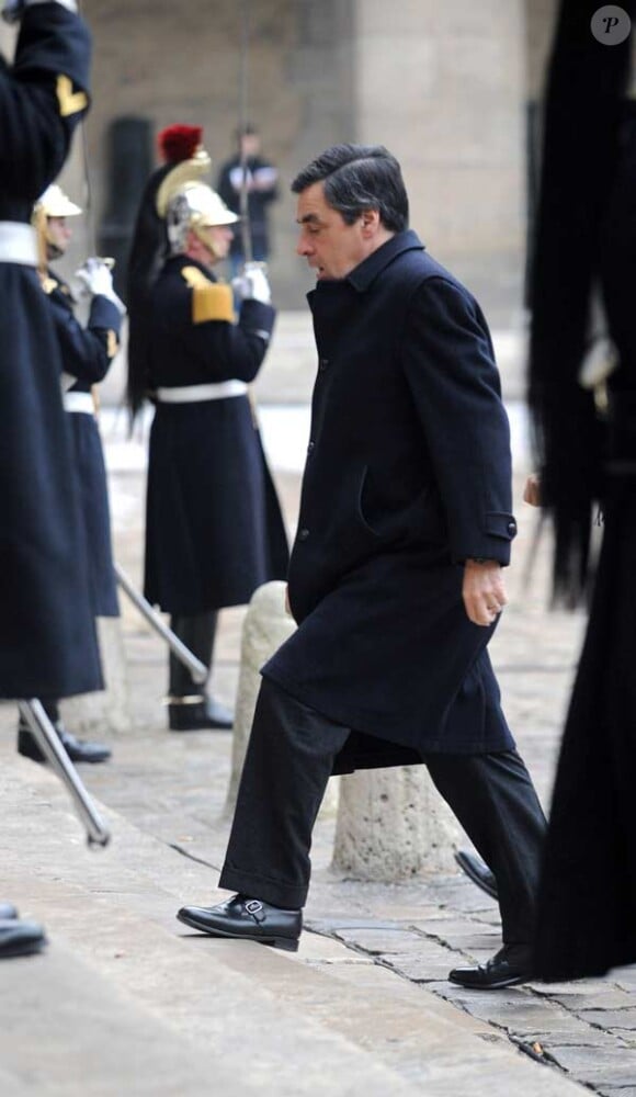 François Fillon, très ému, lors des obsèques de Philippe Séguin le 11 janvier 2010.