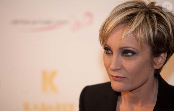 Patricia Kaas reçoit un disque d'or pour l'album Kabaret au Casino de Paris, le 8 janvier 2010 !