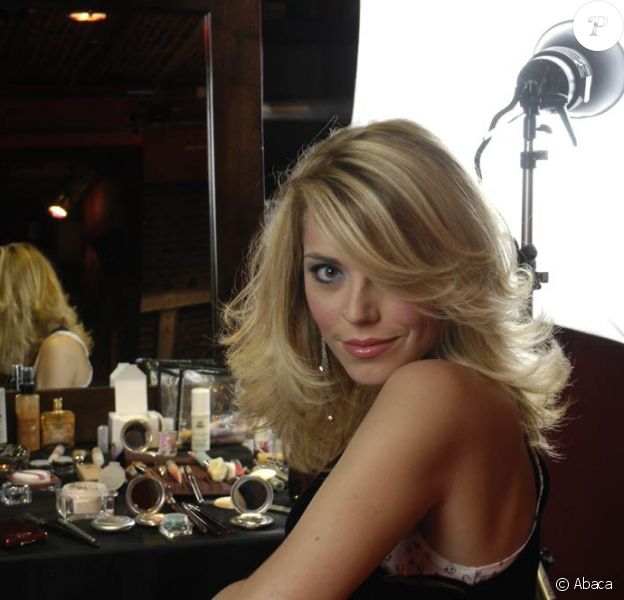 Apres Sa Soeur Laura David Hallyday Fait Appel A Emma Daumas Purepeople