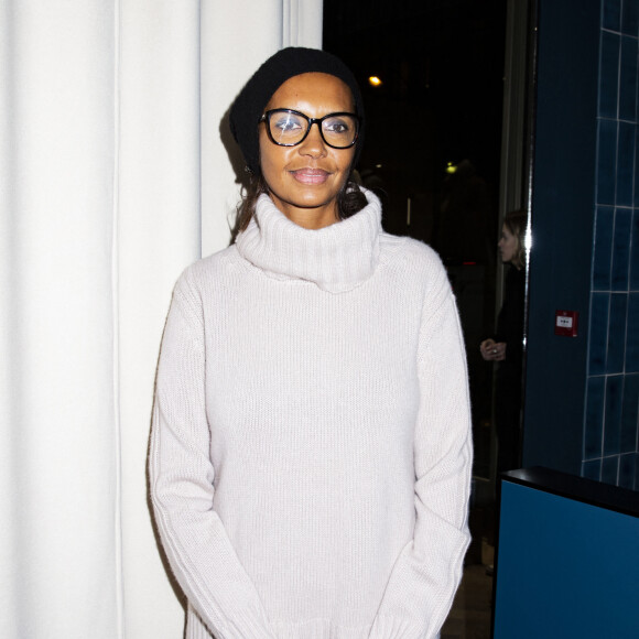 Exclusif - Karine Le Marchand lors de l'inauguration de la boutique flagship "Kujten" (marque française spécialisée dans le cachemire), située avenue Victor Hugo à Paris, le 27 novembre 2019. © Jack Tribeca/Bestimage 