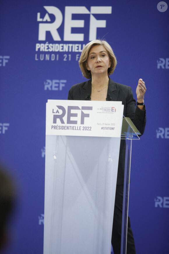 La candidate Les Républicains (LR) à l'élection présidentielle 2022, Valérie Pécresse lors de la REF Présidentille du Mouvement des entreprises de France (MEDEF) à la Station F à Paris, France, le 21 février 2022.