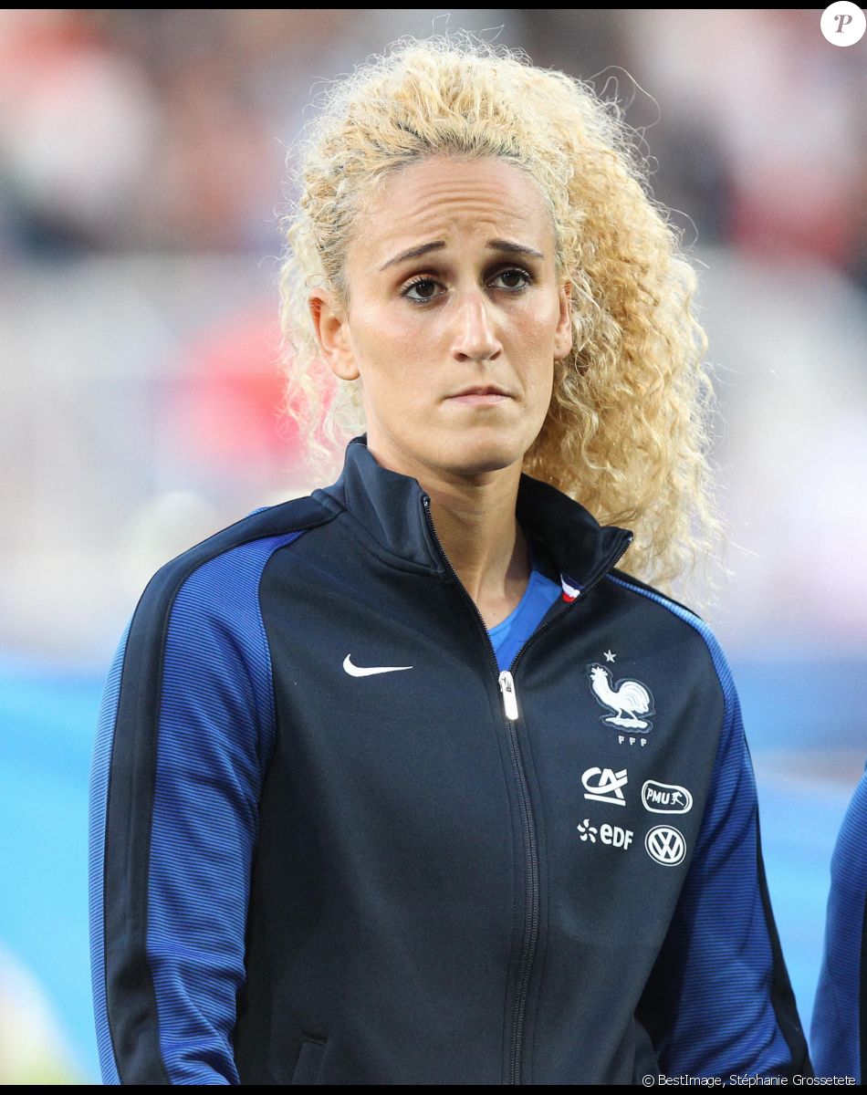 Kheira Hamraoui - Equipe de France Feminine vs Canada à Auxerre. © Stéphanie Grossetete/Panoramic/Bestimage