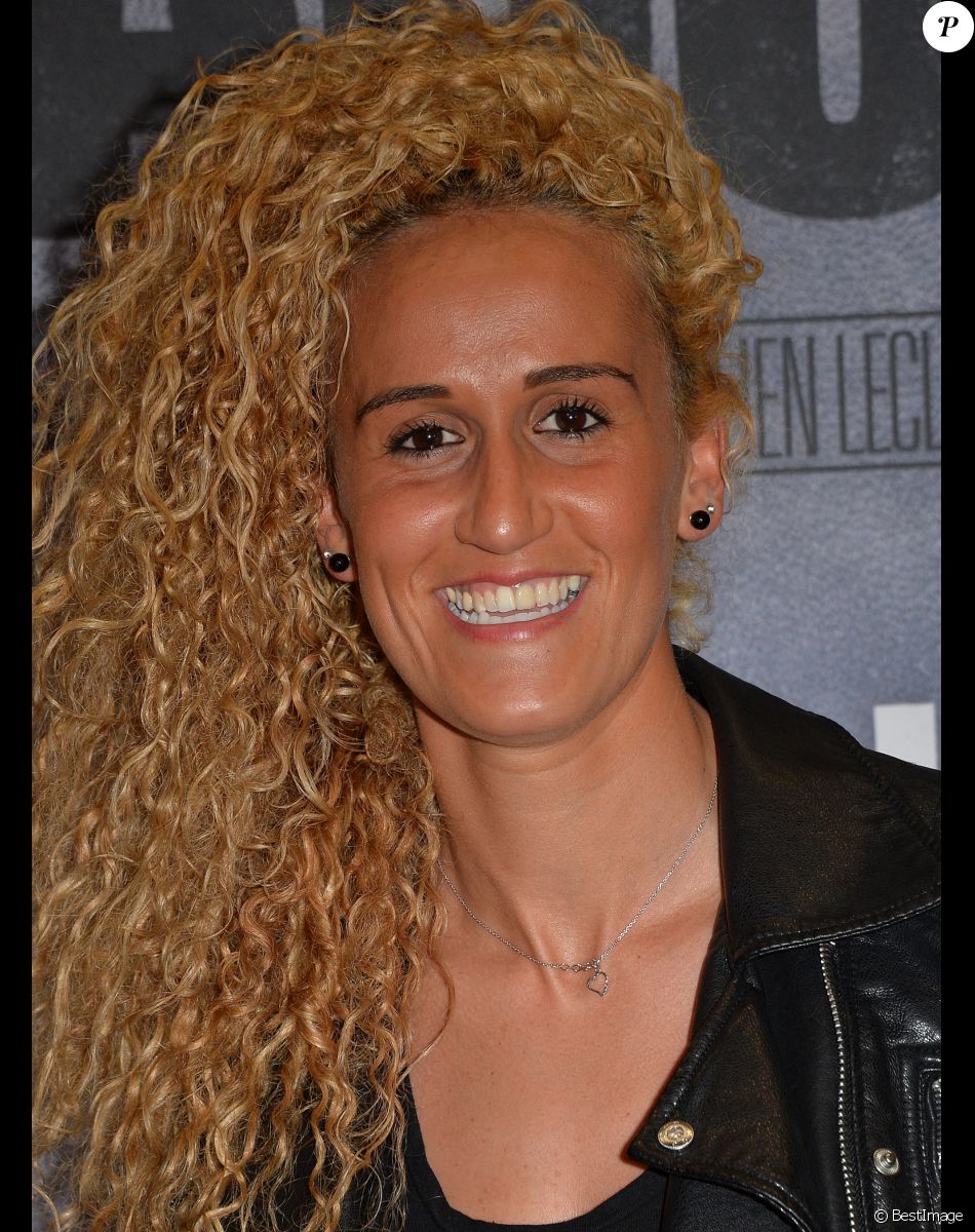 Kheira Hamraoui ( PSG) - Avant-première du film "Braqueurs" à l'UGC Les Halles à Paris. Le 28 avril 2016