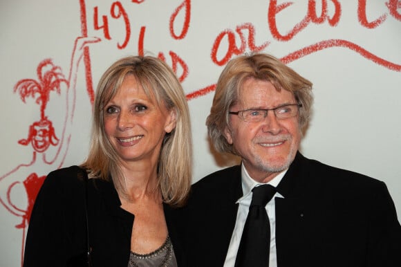 L'acteur Michel Le Royer et sa femme lors du photocall de la 49 éme édition du gala des artistes au cirque d'hiver Bouglione. © Patrick Carpentier / Bestimage