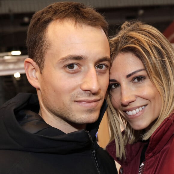 Info - Alexandra Rosenfeld et Hugo Clémént sont parents d'une petite fille prénommée Jim - Hugo Clément et sa compagne Alexandra Rosenfeld (Miss France 2006) - Salon du livre de Paris le 16 mars 2019. © Cédric Perrin/Bestimage