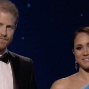 Le prince Harry, duc de Sussex, et Meghan Markle, duchesse de Sussex, ont reçu le "President's Award" aux NAACP Image Awards, pour leur travail d'aide à un refuge pour femmes du Texas. Le 27 février 2022.