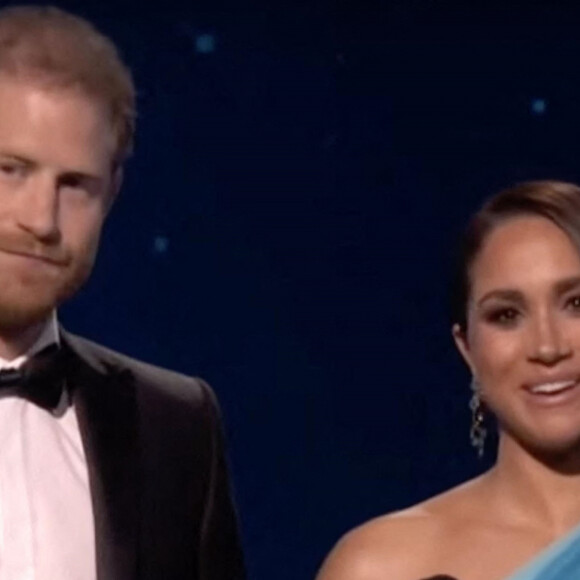 Le prince Harry, duc de Sussex, et Meghan Markle, duchesse de Sussex, ont reçu le "President's Award" aux NAACP Image Awards, pour leur travail d'aide à un refuge pour femmes du Texas. Le 27 février 2022.