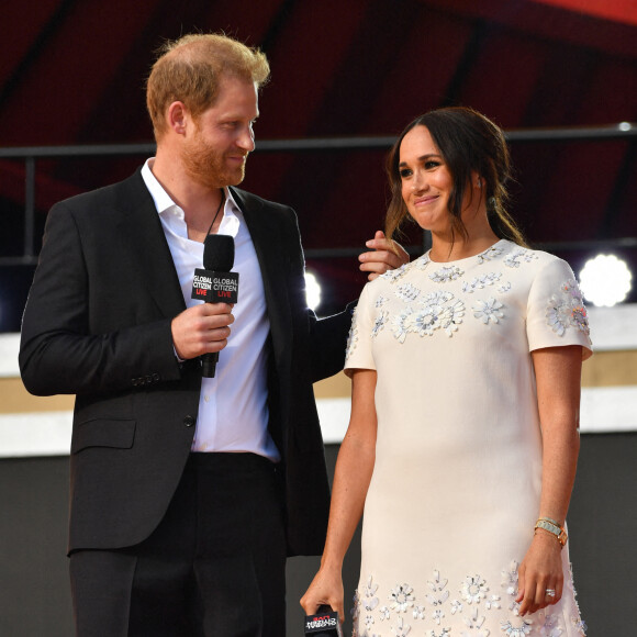 Le prince Harry, duc de Sussex et Meghan Markle ont fait une nouvelle et rare apparition télévisée lors des NAACP Image Awards.