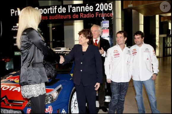 Adriana, Roselyne Bachelot, Daniel Elena, Jacques Vendroux à la remise de prix de Sébastien Loeb. 12/01/2010
