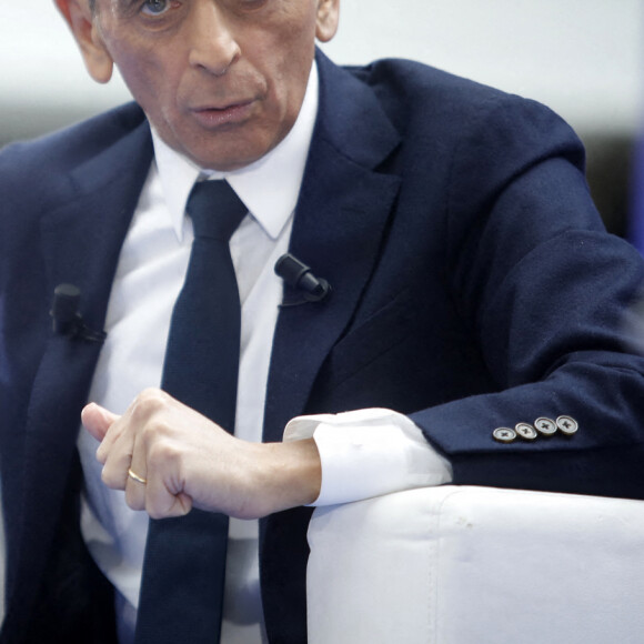 Eric Zemmour lors de la REF Présidentielle du Mouvement des entreprises de France (MEDEF) à la Station F à Paris, France, le 21 février 2022. © Denis Guignebourg/Bestimage 