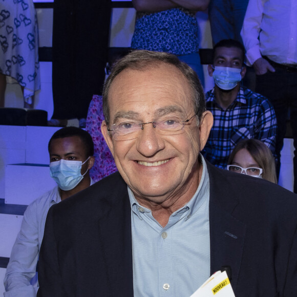 Exclusif - Jean-Pierre Pernaut - L'émission TPMP (Touche pas à Mon Poste) diffusée en direct le 31 Aout 2021 sur C8, en présence de Jean-Pierre Pernaut venu presenter son magazine "Au Coeur des Régions" (bimestriel) avec le soutien de son épouse Nathalie Marquay-Pernaut - Paris le 31 Aout 2021 © Jack Tribeca / Bestimage