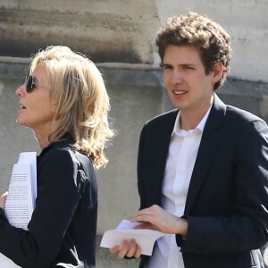 Claire Chazal et son fils François Poivre d'Arvor - Obsèques de Josette Chazal, la mère de Claire Chazal, en l'église Notre Dame d'Auteuil à Paris