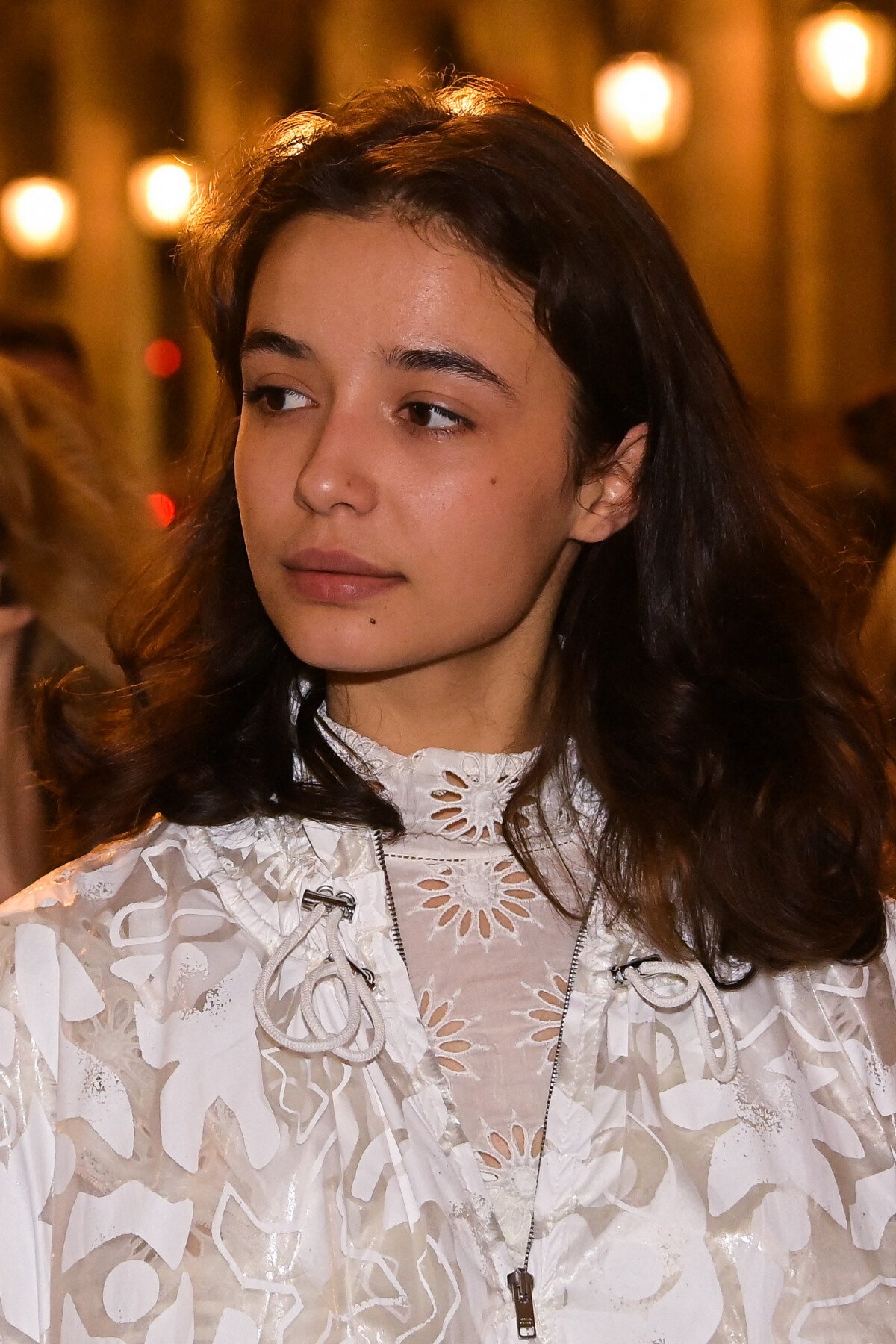 Mathieu Kassovitz : Sa fille Carmen fait le show au défilé Saint Laurent -  Purepeople