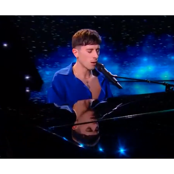 Dorian rejoint l'équipe de Amel Bent dans "The Voice 11" - Emission du 12 mars 2022, TF1