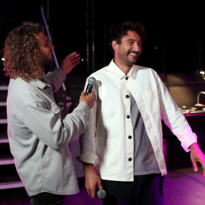 Exclusif - Lucas Frérot et Jérémy Frérot - Backstage de l'enregistrement de l'émission "Duos Mystères" à la Seine Musicale à Paris, qui sera diffusée le 12 juin sur TF1 © Gaffiot-Moreau / Bestimage