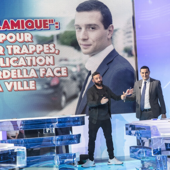 Exclusif - Cyril Hanouna, Ali Rabeh - Enregistrement de l'émission "TPMP (Touche Pas à Mon Poste)", présentée par C.Hanouna et diffusée en direct sur C8 le 2 février 2022 © Jack Tribeca / Bestimage 