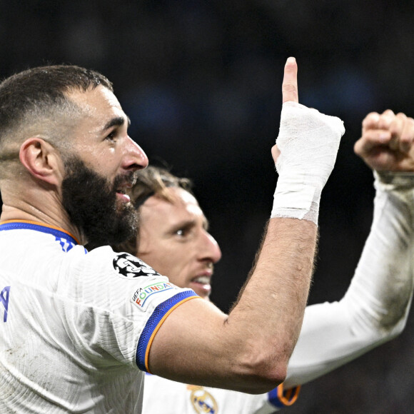 Joie des joeurs du Real de Madrid apres le second but de Karim Benzema (Real Madrid) - 8ème de finale retour de la Ligue des champions entre le PSG (1) et le Real Madrid (3) à Madrid le 9 mars 2022. © JB Autissier/Panoramic/Bestimage 