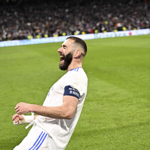 Joie des joeurs du Real de Madrid apres le second but de Karim Benzema (Real Madrid) - 8ème de finale retour de la Ligue des champions entre le PSG (1) et le Real Madrid (3) à Madrid le 9 mars 2022. © JB Autissier/Panoramic/Bestimage 