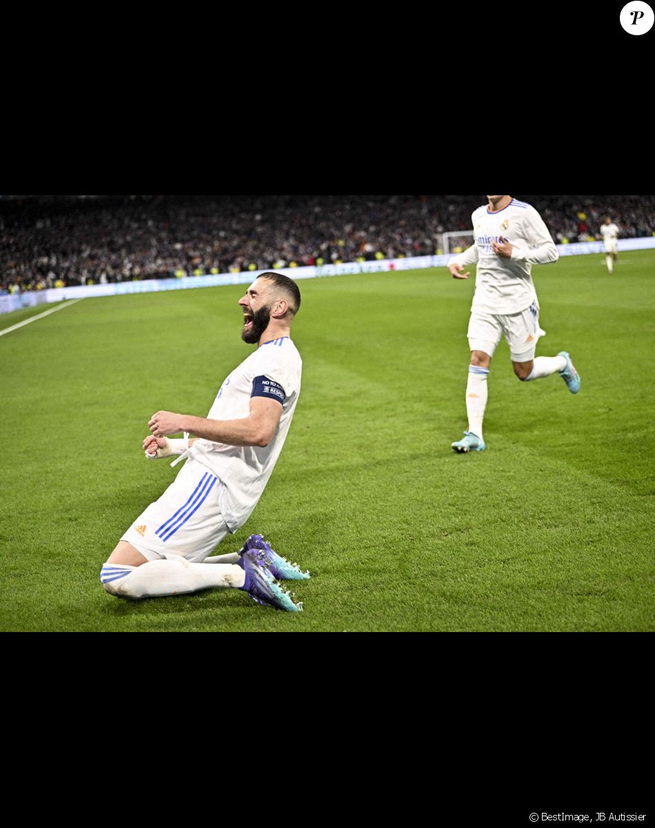 Joie des joeurs du Real de Madrid apres le second but de Karim Benzema (Real Madrid) - 8ème de finale retour de la Ligue des champions entre le PSG (1) et le Real Madrid (3) à Madrid le 9 mars 2022. © JB Autissier/Panoramic/Bestimage