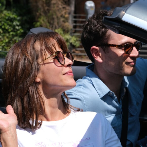 Sophie Marceau et Colin Woodell dans le film "I love America", de Lisa Azuelos.