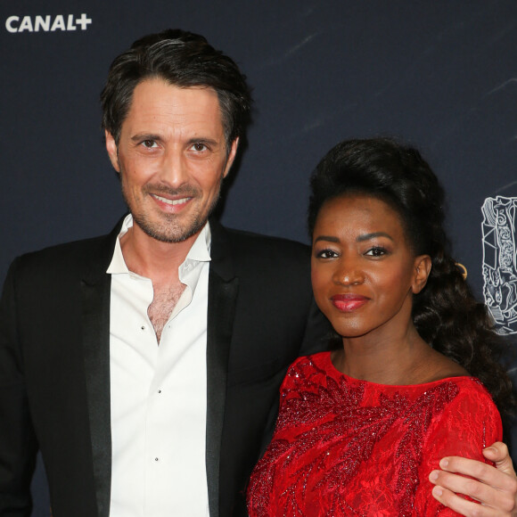 Vincent Cerutti et sa compagne Hapsatou Sy lors du photocall lors de la 45ème cérémonie des César à la salle Pleyel à Paris. © Dominique Jacovides / Olivier Borde / Bestimage