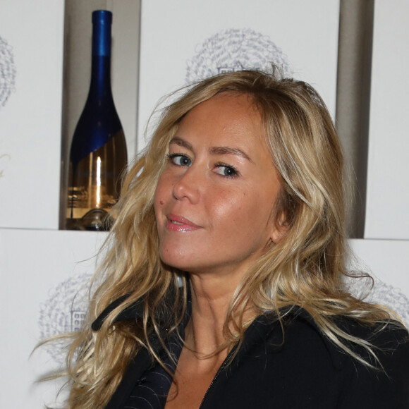 Enora Malagré lors de la soirée de lancement du nouveau coffret "Chateau Minuty x Casparian Caviar" au Salon Cristal de l'hôtel Lutetia à Paris, le 2 octobre 2019. © Denis Guignebourg/Bestimage