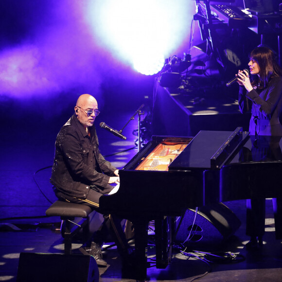Pascal Obispo, Nolwen Leroy - XVème gala pour la Fondation Recherche Alzheimer à l'Olympia à Paris le 14 mars 2022.  © Photo Marc Ausset-Lacroix/Bestimage 