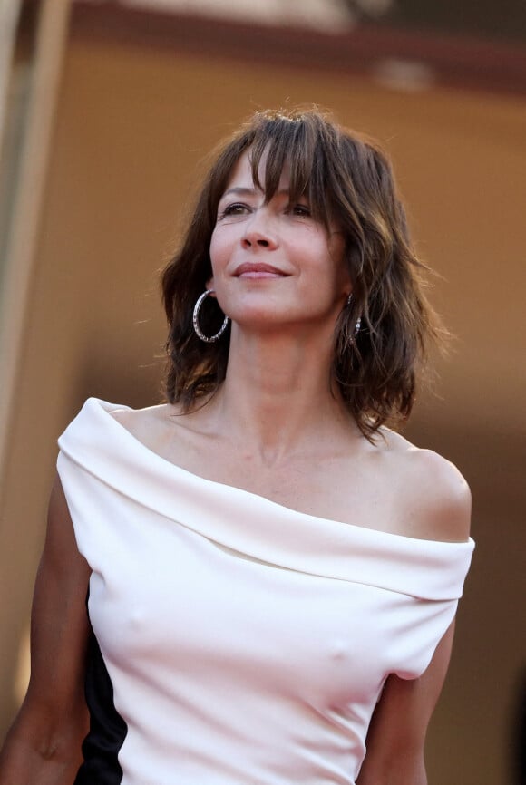 Sophie Marceau - Montée des marches du film " Tout s'est bien passé " lors du 74ème Festival International du Film de Cannes. Le 7 juillet 2021 © Borde-Jacovides-Moreau / Bestimage