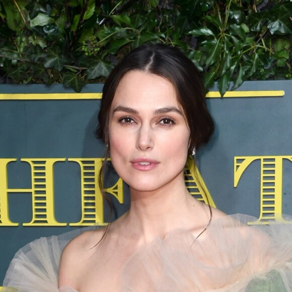 Keira Knightley aux Evening Standard Theatre Awards à Londres. Le 4 décembre 2017.