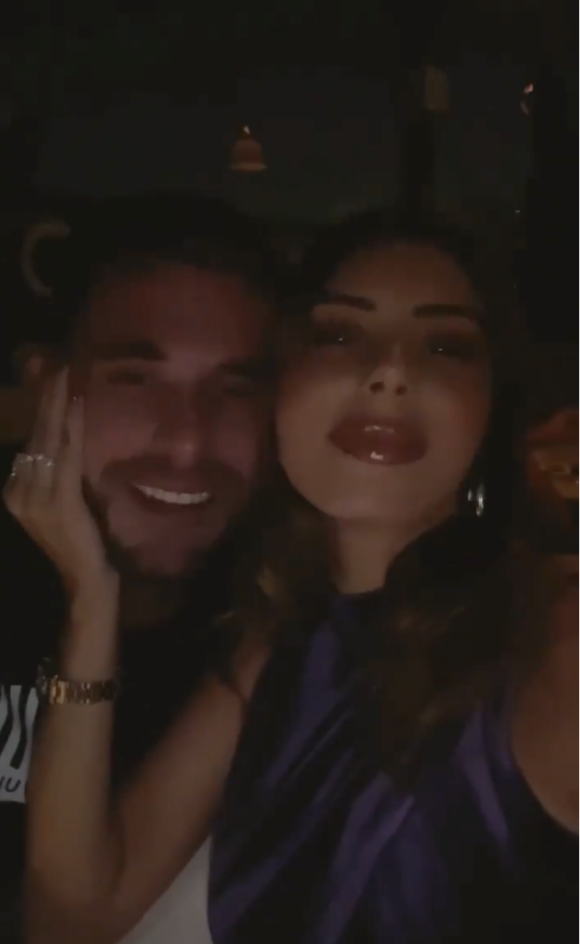 Sarah Lopez en couple avec Tom Brusse, un candidat de télé-réalité rencontré sur le tournage de "10 couples parfaits" (TFX) - Instagram