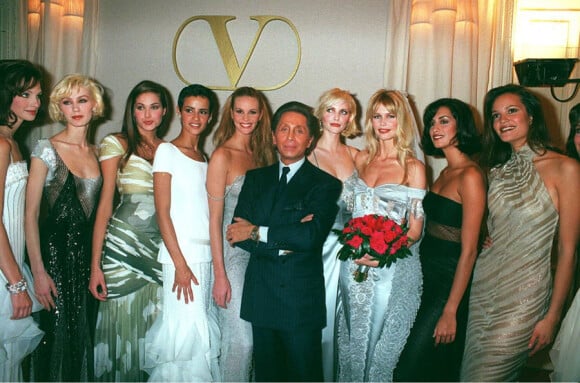 Tasha de Vasconcelos en 1995 lors d'un défilé Valentino avec Claudia Schiffer, Elle Macpherson entre autres...