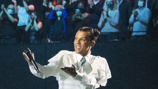 Stromae, "papa omniprésent", évoque le prénom de son fils de 3 ans...
