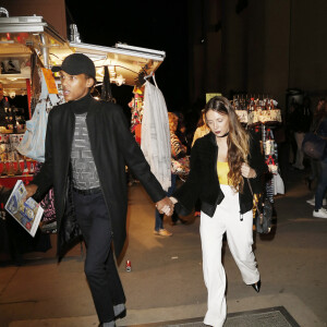 Le chanteur Stromae et sa femme Coralie Barbier - Défilé de mode "Kenzo" collection prêt-à-porter Printemps-Eté 2017 lors de la Fashion Week de Paris à la Cité de l'architecture et du patrimoine au Trocadéro à Paris, le 4 octobre 2016. © Christophe Aubert via Bestimage
