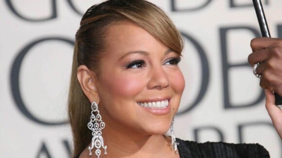 Mariah Carey : La diva... va exploser dans sa robe ! Mais quel décolleté...