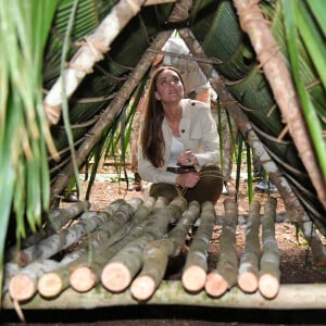 Le prince William et sa femme Kate Middleton visitent la réserve forestière de Chiquibul au Bélize, auprès des soldats de la British Army Training Support Unit (BATSUB), le 21 mars 2022.