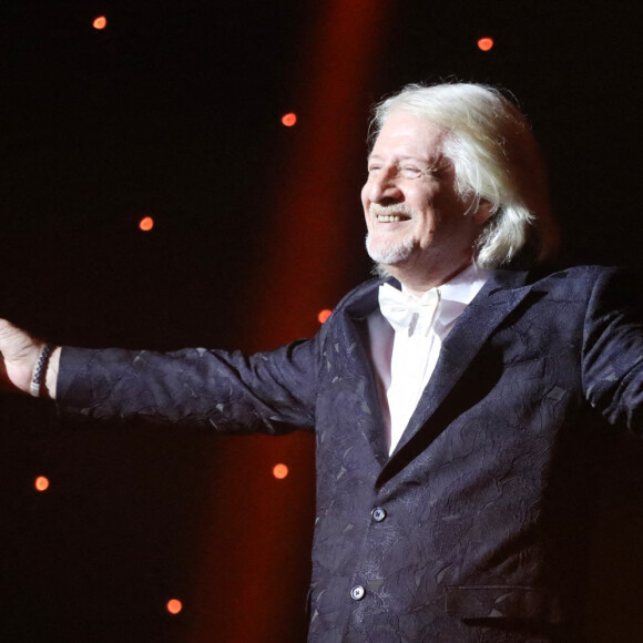 Exclusif - Patrick Sébastien - Spectacle "Le plus grand cabaret du monde" présenté par Patrick Sébastien au Dôme de Paris le 5 novembre 2021. © Bahi/Bestimage 