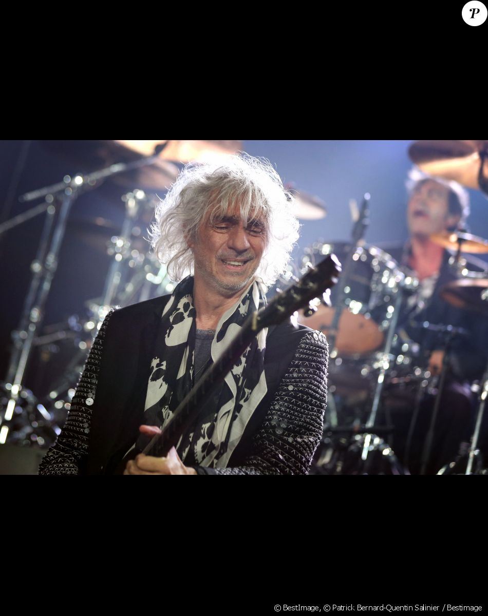 Concert des "Insus" à Bordeaux, retour du groupe "Téléphone" sur scène avec Jean-Louis Aubert, Louis Bertignac, et Richard Kolinka à Bordeaux le 18 mai 2016. © Patrick Bernard-Quentin Salinier / Bestimage