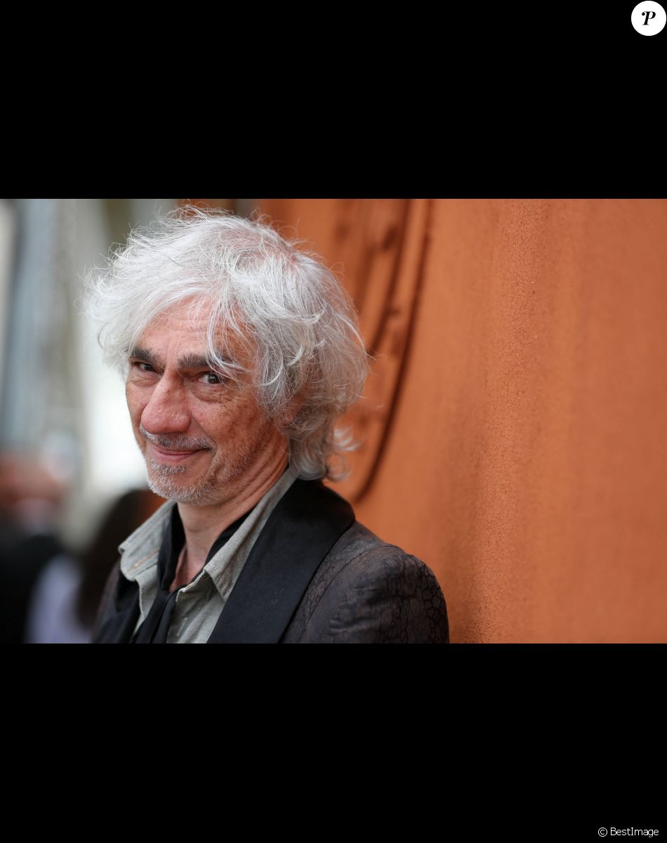 Louis Bertignac - People au village des Internationaux de France de tennis de Roland Garros à Paris. Le 1er juin 2015.