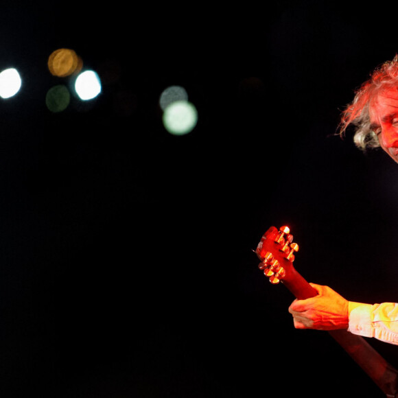 Concert de Louis Bertignac sur les allées Vivien à Bandol. Le 23 juillet 2014