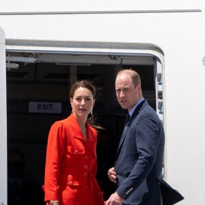 Le prince William, duc de Cambridge, et Catherine (Kate) Middleton, duchesse de Cambridge, quittent le Belize depuis l'aéroport Philip S. W. Goldson. Belize City, le 22 mars 2022. 