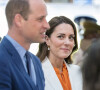 Le prince William, duc de Cambridge, et Catherine (Kate) Middleton, duchesse de Cambridge, rencontrent le Premier ministre de Jamaïque, Andrew Holness et sa femme Juliet à Kingston lors de leur visite officielle dans les Caraïbes pour marquer le jubilé de la reine. Le 23 mars 2022. 
