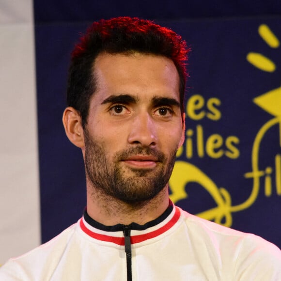 Martin Fourcade - Vente aux enchères "Légende du sport" au profit de l'association Les Etoiles Filantes (association qui aide les familles dont un enfant est atteint du gliome infiltrant du tronc cérébral), dont le parrain de cette année est M.Fourcade, aux Puces du Canal à Lyon. Le 18 septembre 2020 320 000 euros ont été récoltés. Le maillot de Kylian Mbappé a été adjugé à 160 000 euros. © Roman Doucelin / Bestimage