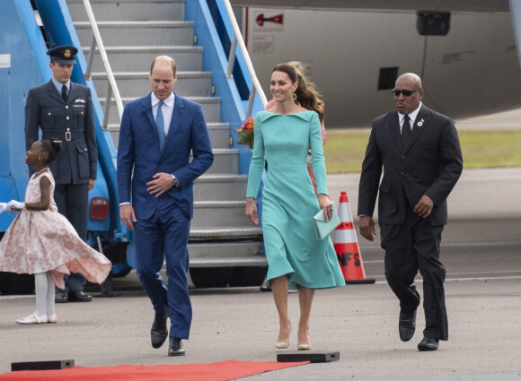 Le prince William, duc de Cambridge, et Catherine (Kate) Middleton, duchesse de Cambridge, arrivent aux Bahamas, dernière tape de leur voyage officiel dans les Caraïbes. Nassau, le 24 mars 2022.